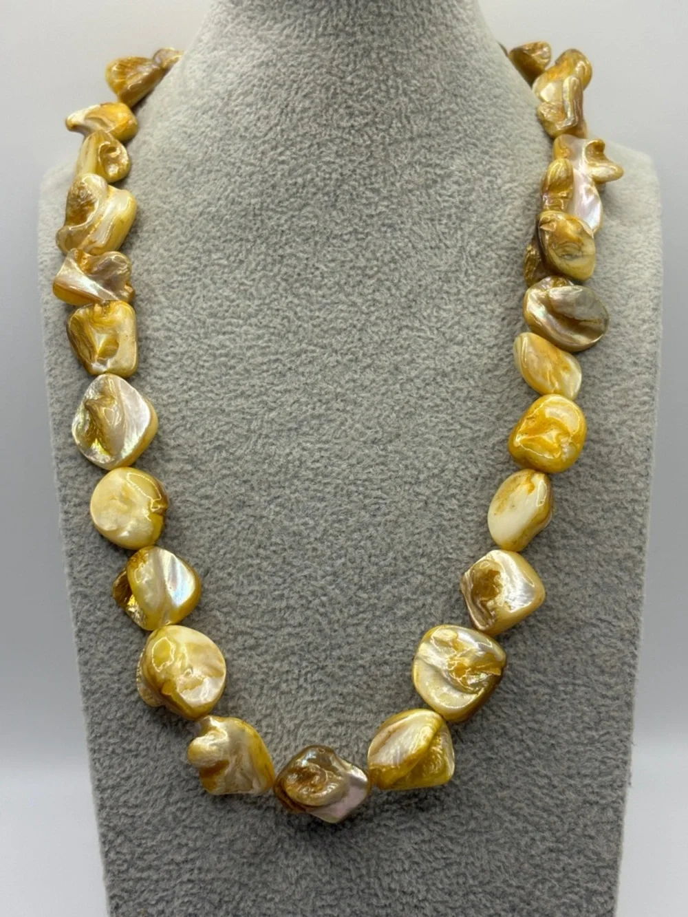 Vintage Golden Pearl Drop Necklace 17-19” Abstract mother of pearl